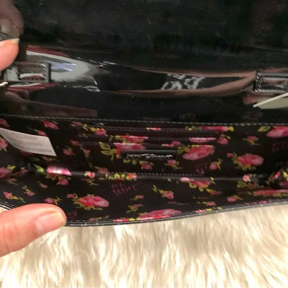 NWT BETSEY JOHNSON BLACK PATENT XOLYLA SHIMMER/GLITTER PURSE CLUTCH WITH BOW - Picture 11 of 12